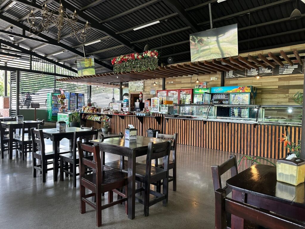 restaurantes en guacimo opciones gastronomicas locales
