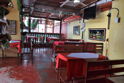 El Fogoncito (Restaurante Típico)